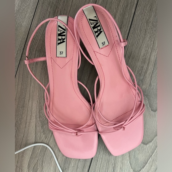 Zara heels - Picture 1 of 3